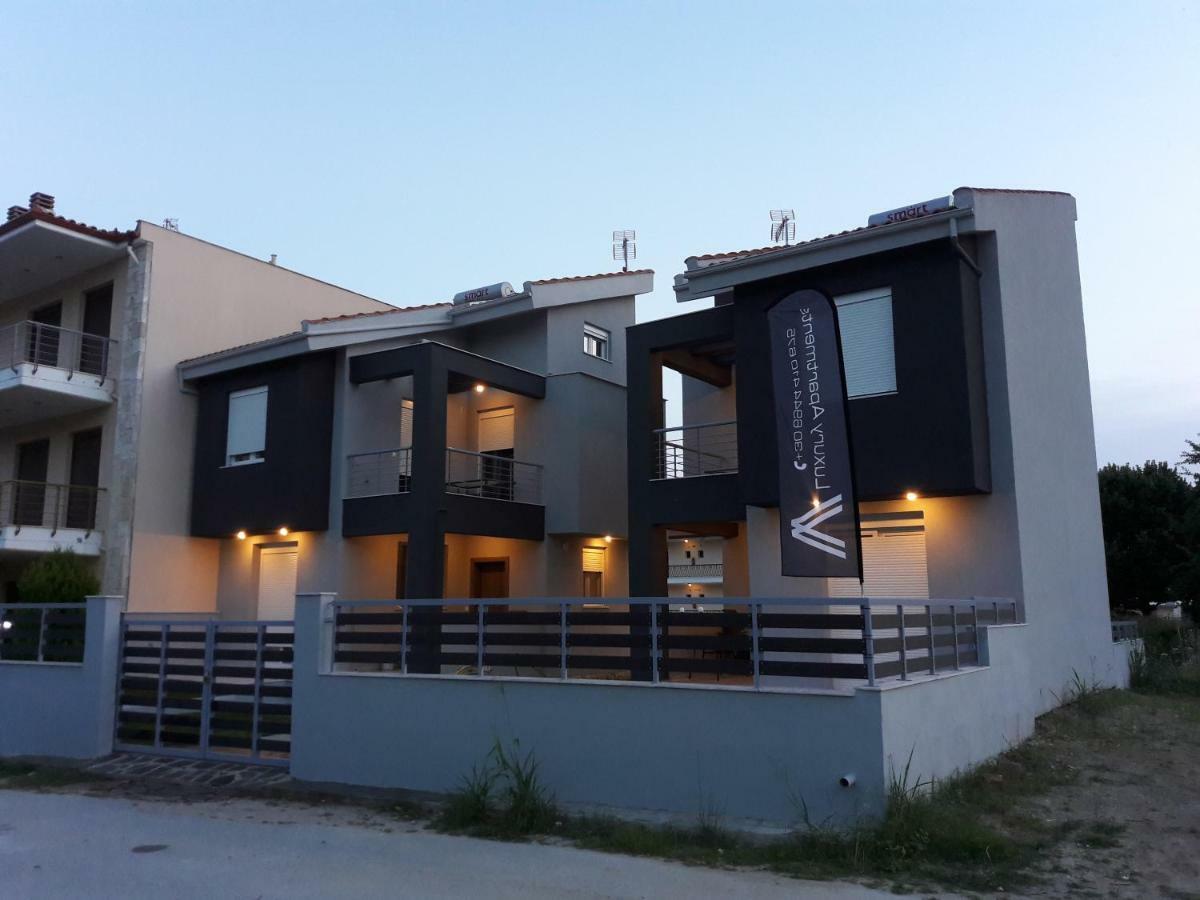 V Luxury Apartments Siviri Exterior photo