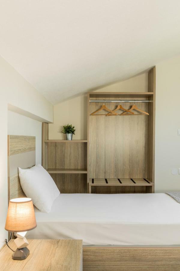 V Luxury Apartments Siviri Exterior photo